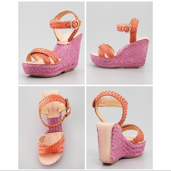 Diane Von Furstenberg Shoes - Diane von Furstenburg Origenes wedge sandal (7.5)